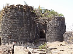 Purandar Fort Eingang 2.jpg