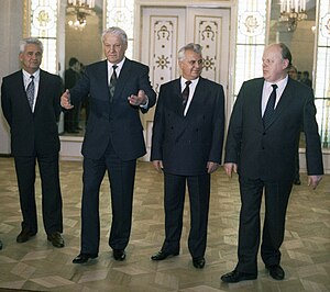 English: Yeltsin, Kravchuk and Shushkevich Русский: Ельцин, Кравчук и Шушкевич