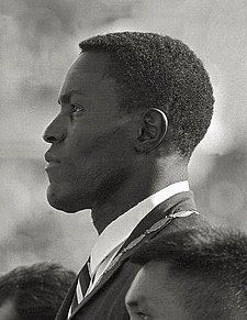 Rafer Johnson 1960.jpg