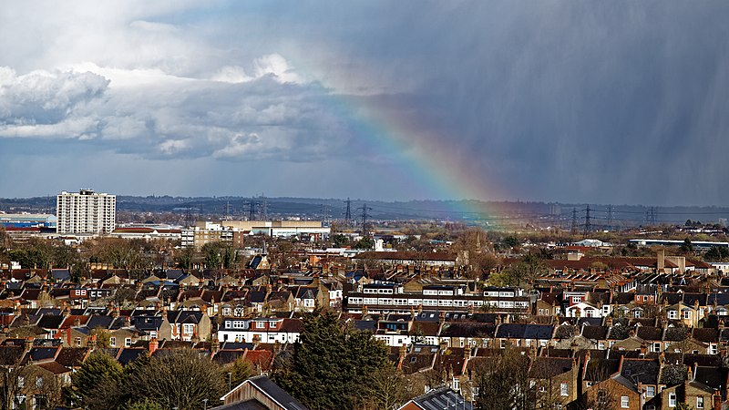 File:Rainbow over North London, England 06.jpg