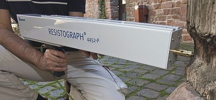 Rinntech Resistograph for wood density analysis Resistograph (Foto).jpg