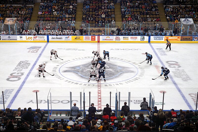 File:Rockford IceHogs vs. Milwaukee Admirals April 2023 12 (face-off).jpg