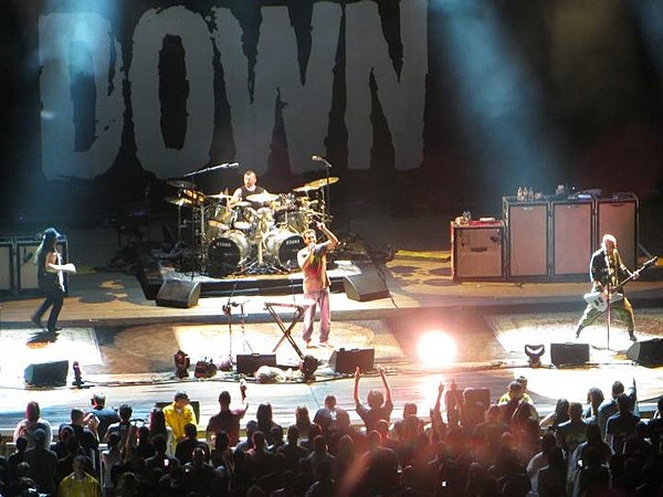 System of a Down performing in Wantagh, New York, in 2012