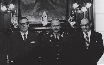 Salvador Allende, der peruanische Staatspräsident Juan Velasco Alvarado und Clodomiro Almeyda, 1970