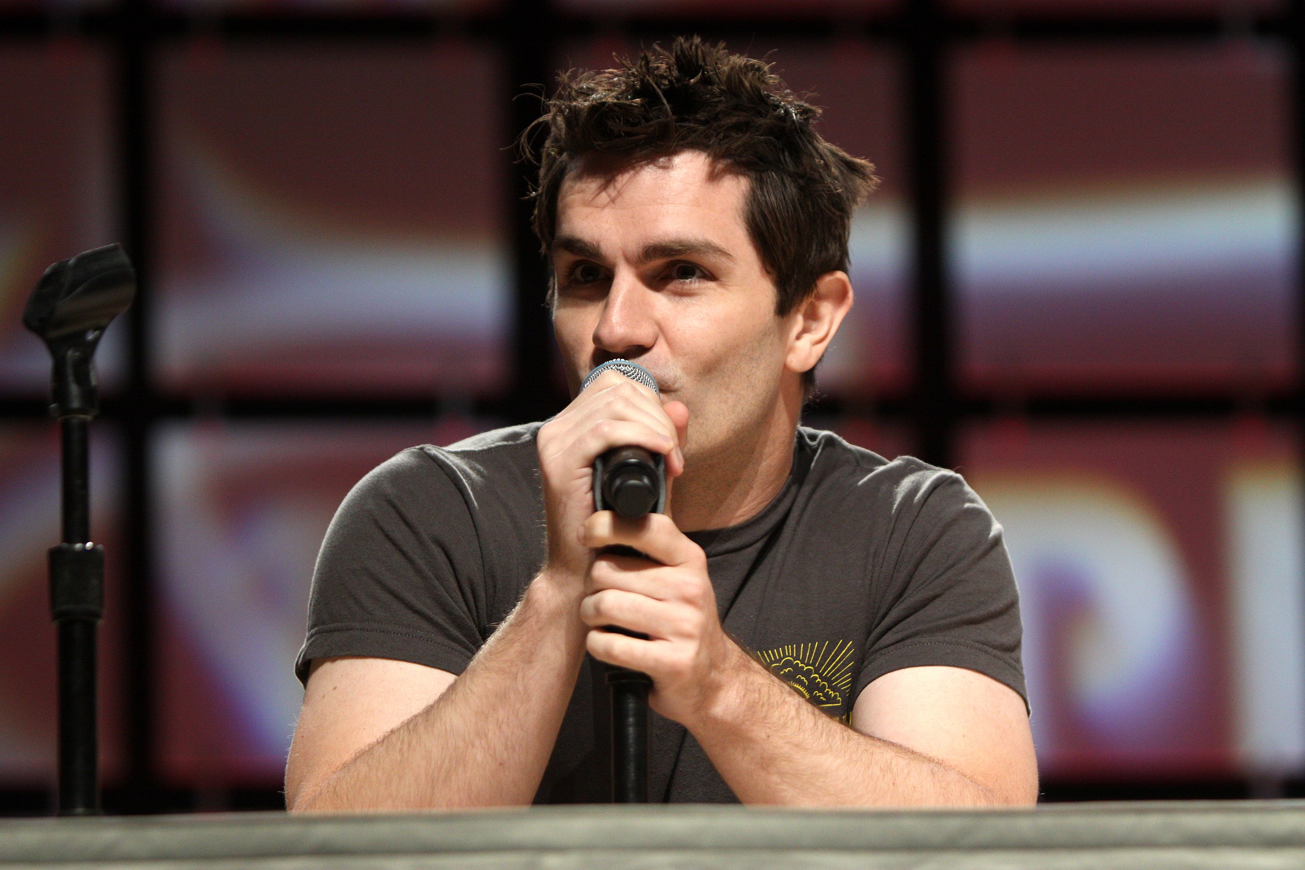 Sam Witwer - Wikipedia