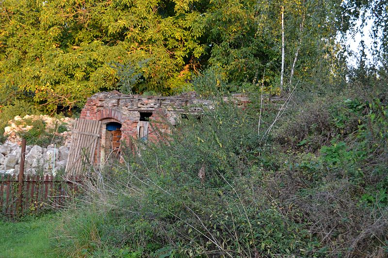 File:Schmiede Neulangsow.JPG