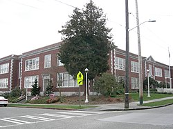 Bryant School, een historisch monument in Bryant.