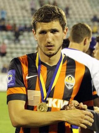<span class="mw-page-title-main">Serhiy Kryvtsov</span> Ukrainian footballer (born 1991)