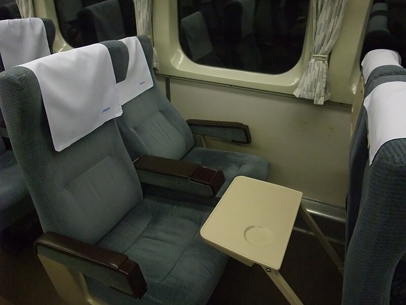 File:Shinkansen 0 Seat.JPG