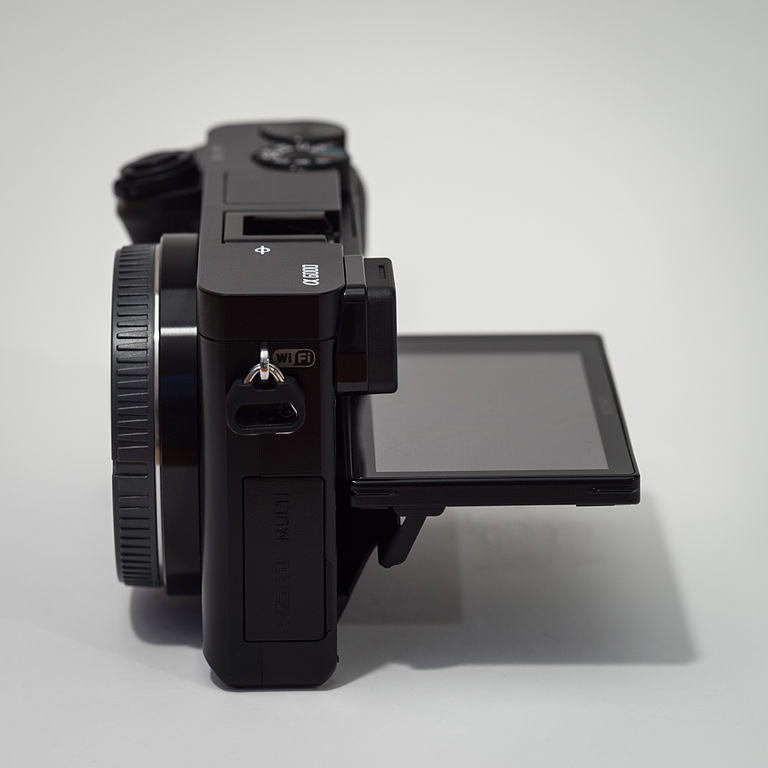 File:Sony Alpha ILCE-6000 APS-C-frame camera side screen tilted 