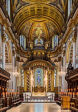 St Paul's Cathedral High Altar, London, UK - Diliff.jpg