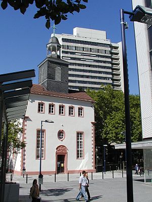 Offenbach Am Main Evangelische Stadtkirche: Lage, Geschichte, Gebäude