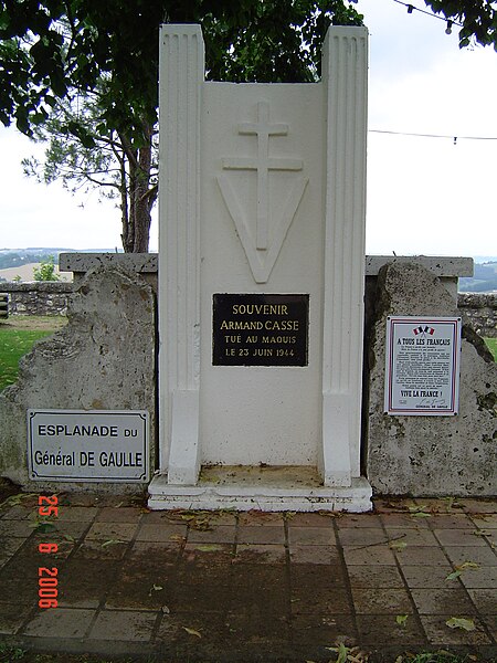 File:Stele du foirail.JPG