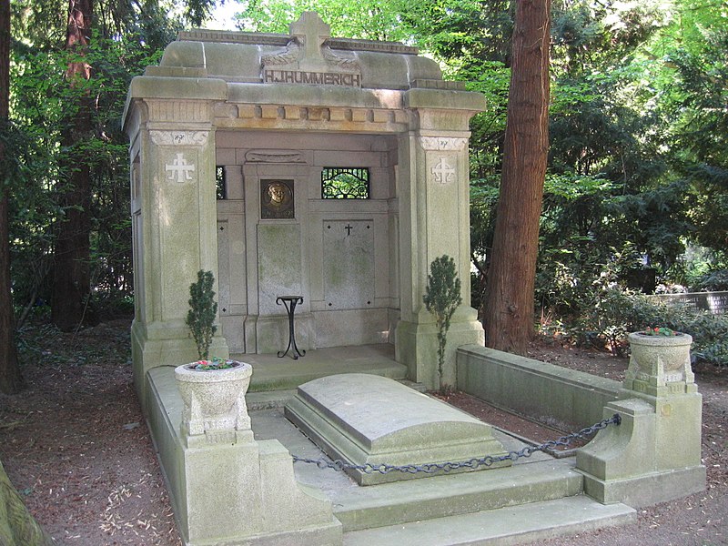 File:Suedfriedhof-koeln-hummerich.jpg