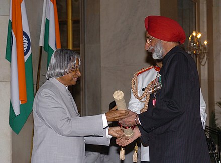 The President, Dr. A.P.J. Abdul Kalam presenting Padma Bhushan to Air Commodore Jasjit Singh, at investiture ceremony in New Delhi on 29 March 2006