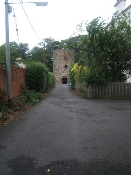 File:The old mill, Holywood - geograph.org.uk - 218460.jpg