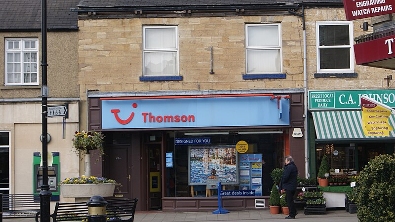 File:Thomson travel agents, Market Place, Wetherby (15th April 2013).JPG
