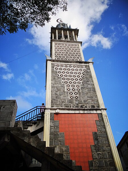 File:Tsingoni minaret.jpg