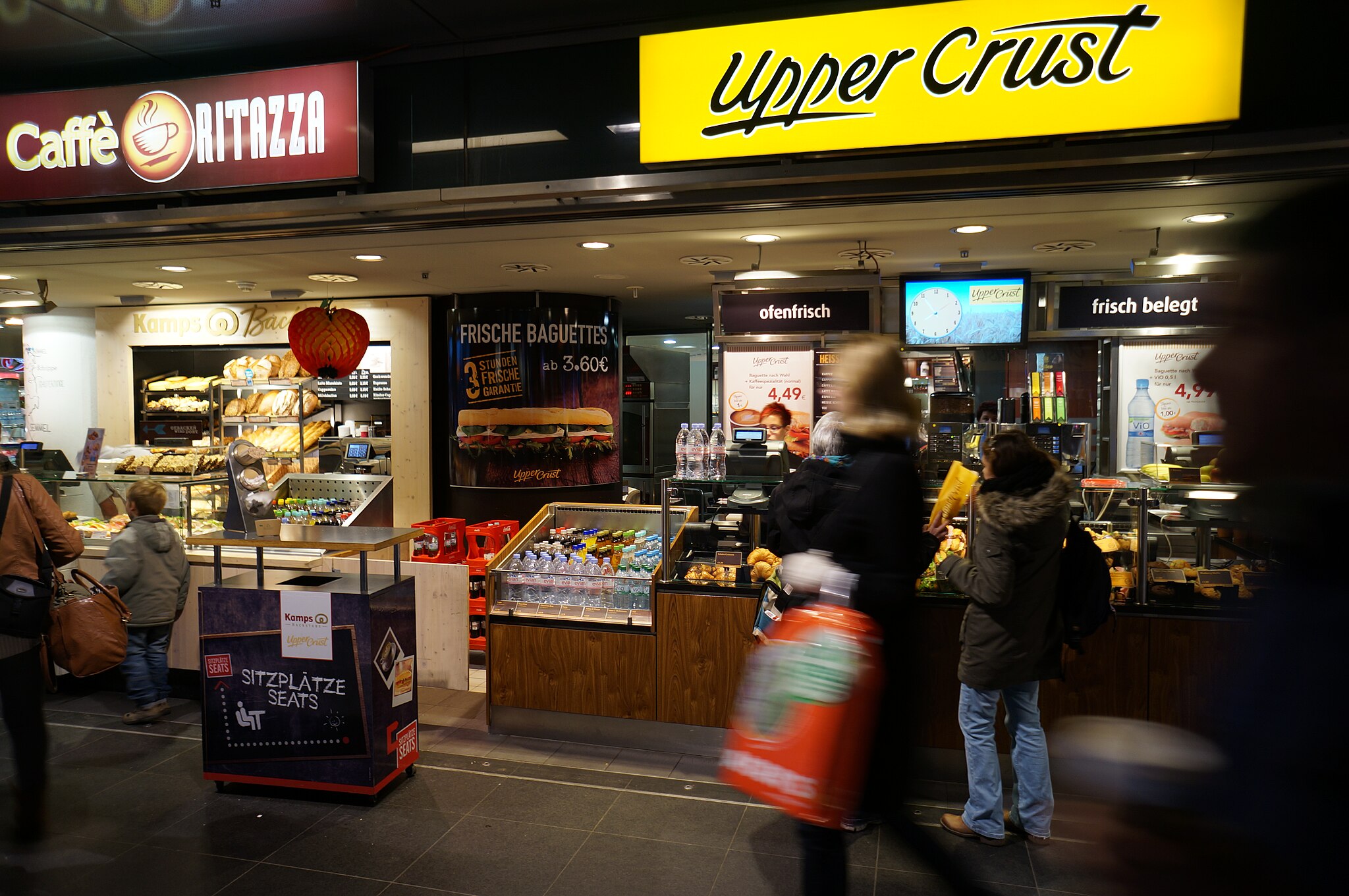 Upper Crust (10241195896)