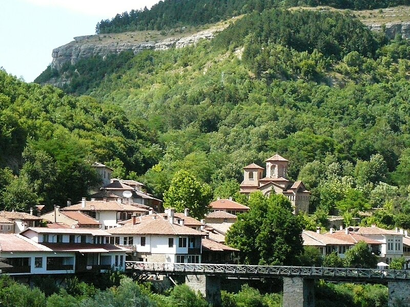 File:Veliko Tarnovo E3.jpg