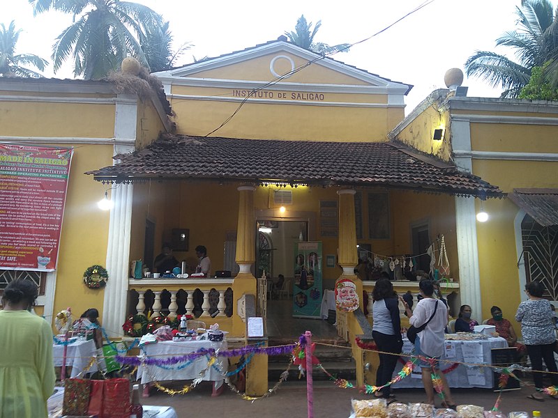 File:Villagers' market at Saligao Goa India 004.jpg