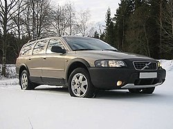 Volvo Xc70: XC70 (Typ P2, 2000–2007), XC70 (Typ P24, 2007–2016), Einzelnachweise