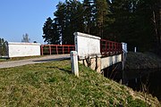 Brug over de rivier