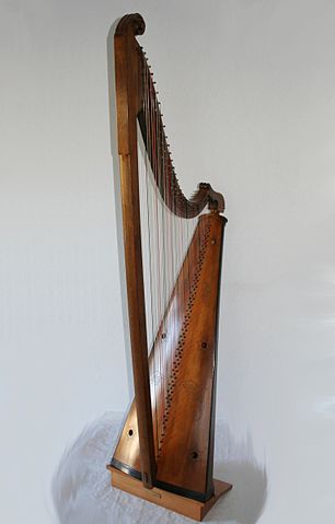 306px-Welsh_triple_harp.jpg