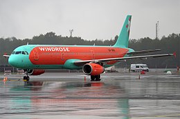 Windrose, UR-WRI, Airbus A321-231 (35291982875) .jpg