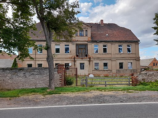 Zaschwitz, Trebitzer Straße 1 (02)