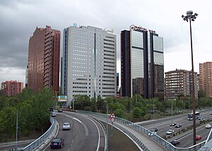 Zona financiera de la M-30 (Madrid) 02.jpg