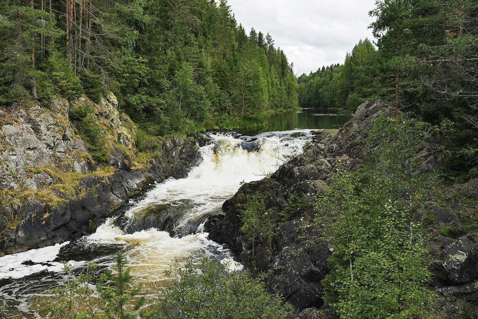 Водопады Ахинкоски Рускеала Карелия