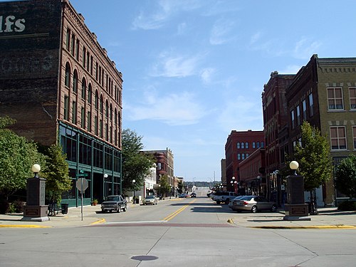 Historic Fourth Street, Downtown.
