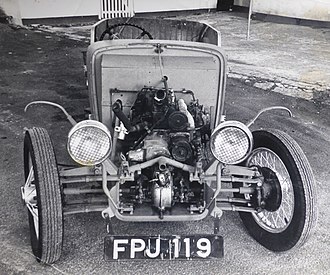 Suspension, transmission brake and differential 1937 BSA Scout four-seater tourer showing suspension. transmission brake and differential.jpg