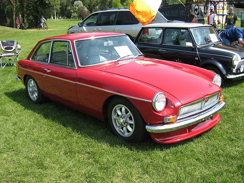 File:1969 MG B GT (2720494617).jpg