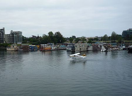 Fail:2009-0606-VictoriaFishermansWharf.jpg