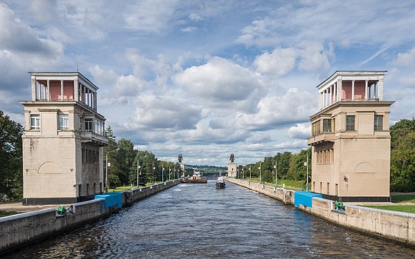 556. Шлюз №3 канала им. Москвы, Яхрома. Автор — Алексей Задонский