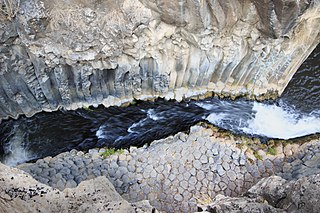 <span class="mw-page-title-main">Meshushim River</span>