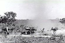 AWM 053058 2-11th Field Regiment firing practice Darwin June 1943.JPG