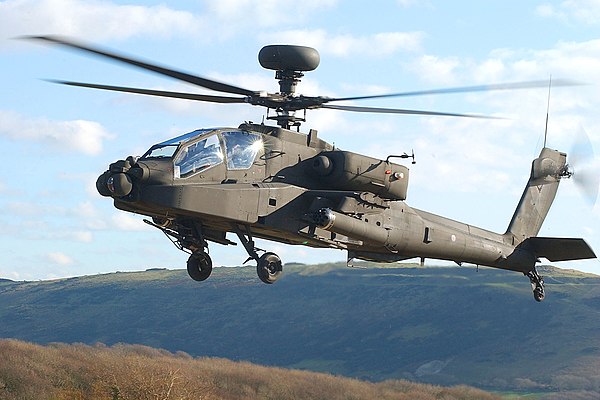 Apache in training at Lulworth-Bovington, 2002