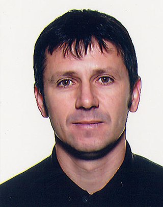<span class="mw-page-title-main">Adrian Ursea</span> Romanian footballer and manager