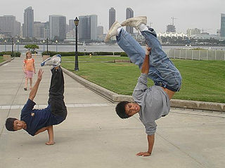 <span class="mw-page-title-main">Kick (b-boy move)</span>