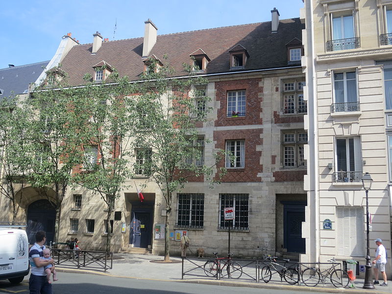 File:Ancienne maison de Jacques Coeur.JPG