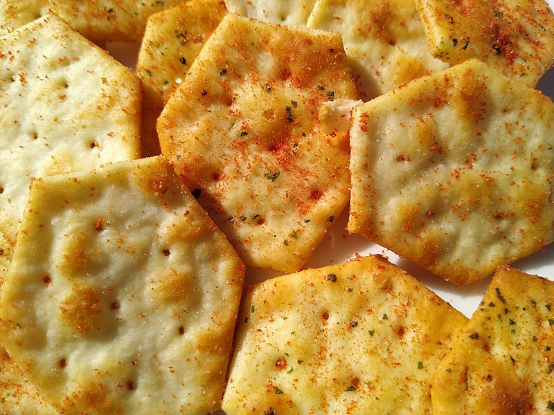 File:Arnott's Shapes (barbecue flavour).jpg