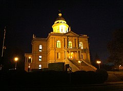 Auburn Superior Court Historic Courthouse - panoramio.jpg