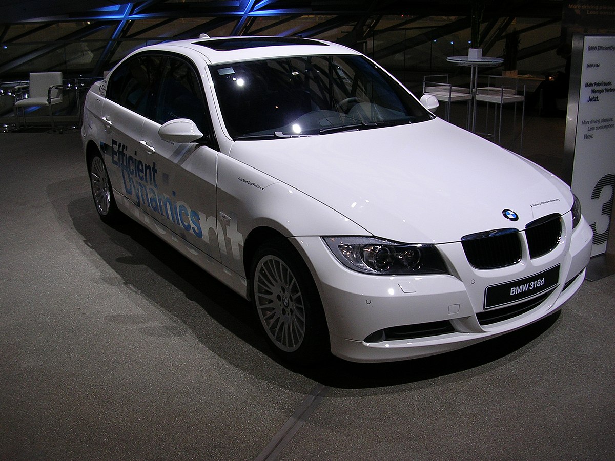 File:BMW 318d.jpg - Wikimedia Commons