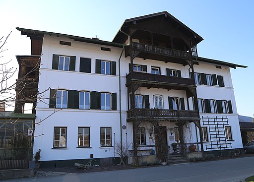 Bahnhofplatz 3 Oberaudorf-3