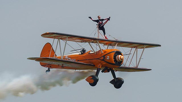 Boeing PT-17 Stearman - AeroSuperBatics