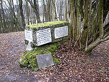 Memorial stone on the former site of Wittelsbach Castle Burg Oberwittelsbach 3.jpg