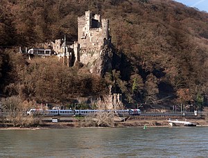 Burg Rheinstein: Lage, Geschichte, Chronologie der Besitzer